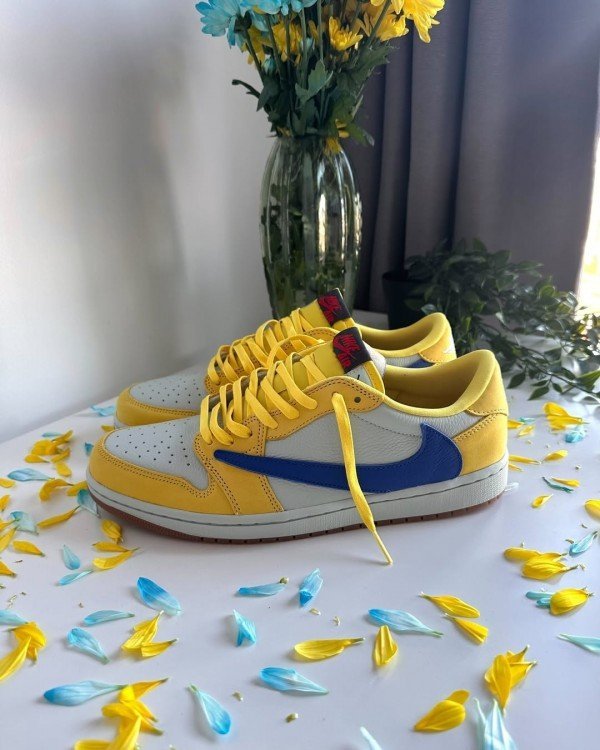 First-Copy-Nike-Jordan-1-Low-x-Travis-Scott-Canary-Yellow-2-1.jpeg