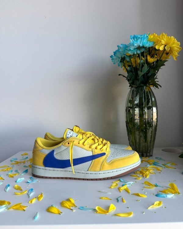First-Copy-Nike-Jordan-1-Low-x-Travis-Scott-Canary-Yellow-4-1.jpeg