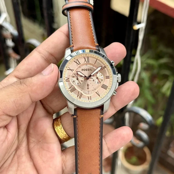 Fossil-Grant-Chronograph-First-Copy-1.webp