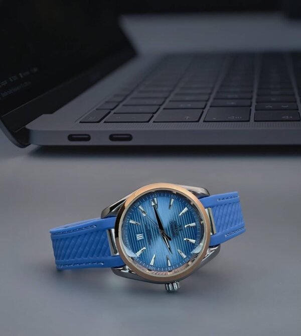 omega-seamaster-aqua-terra-blue-2.jpg