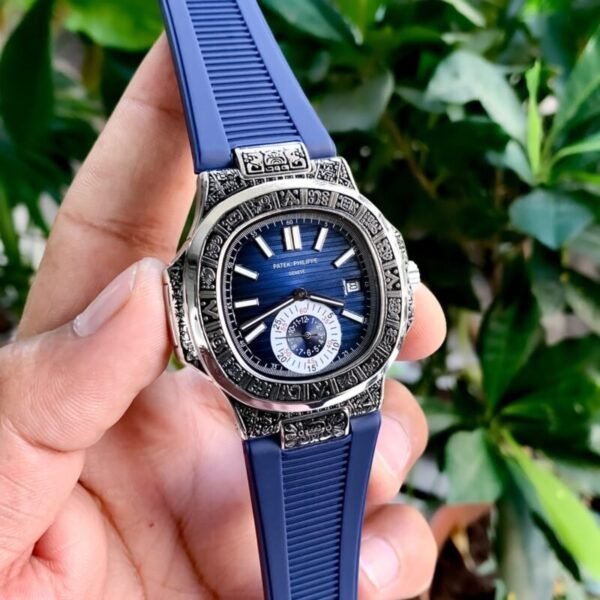 patek-philippe-aquanaut-exclusively-nautilus.jpg