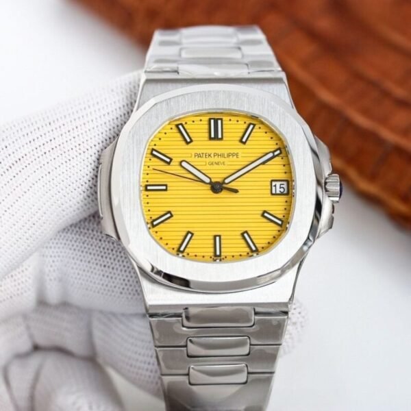 patek-philippe-nautilus-octagonal-2.jpg