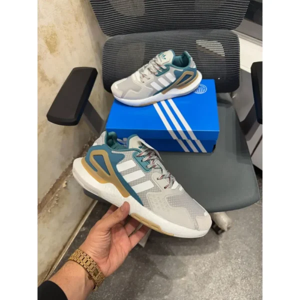 Adidas Day Jogger Boost Multi Shoes For Men (LAB46) Adidas Day Jogger Boost Multi Shoes For Men (LAB46)