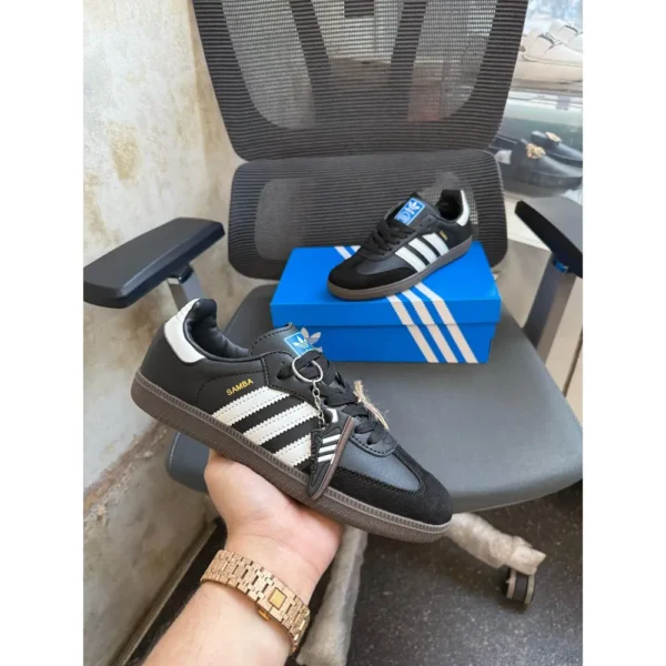 Adidas Samba Black White Shoes For Men (SZ37) Adidas Samba Black White Shoes For Men (SZ37)