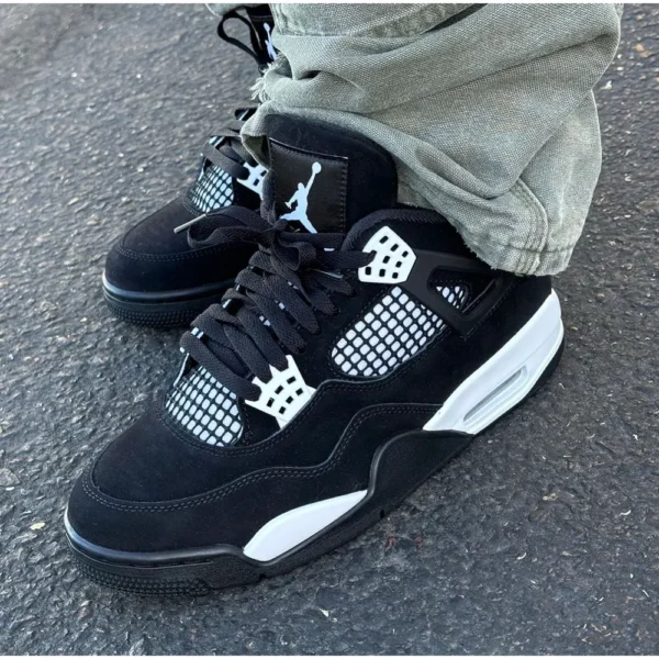 Air Jordan Retro 4 White Thunder Shoes For Men (LAB130) Air Jordan Retro 4 White Thunder Shoes For Men (LAB130)