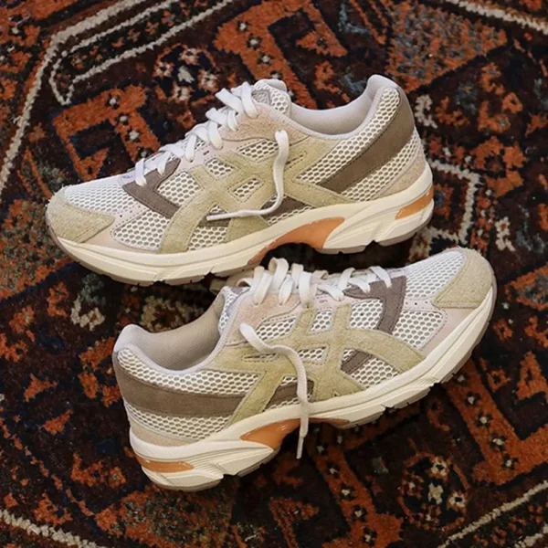 Classy Asics Gel 1130 Hairy Shoes For Men (SW6208)