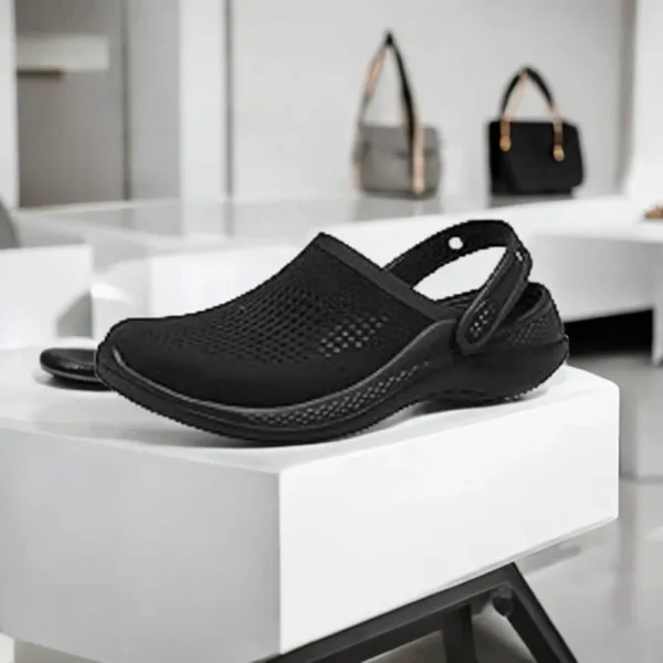 Classy Crocs Lite Ride 360 Clogs Black For Men (BH997)