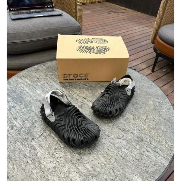 Classy Crocs Pollex Burberry Clogs For Men (BH826)