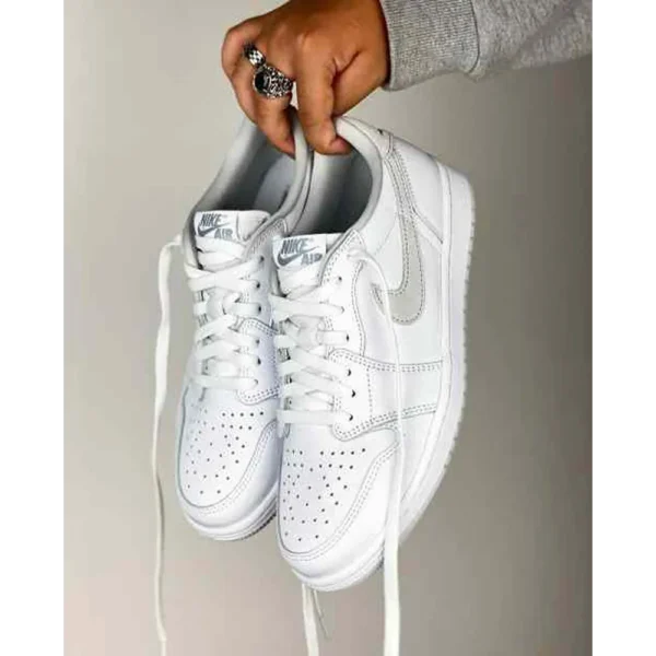 Classy Jordan Retro 1 Low Neutral Grey Shoes For Men (SHI234)