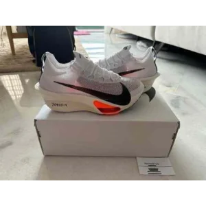 Classy Nike Zoom Alphafly 3 White Shoes For Men (SHI219)