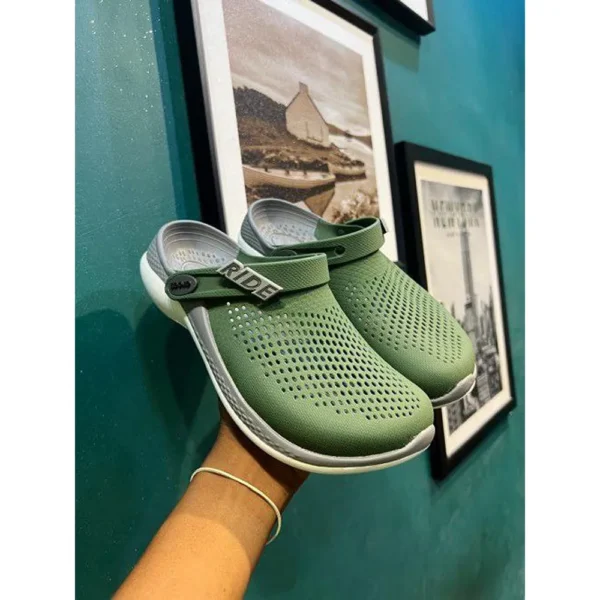 Crocs Lite Ride 360 Clogs For Men (BOT157)